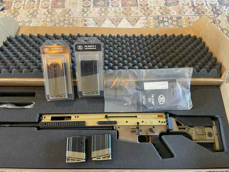 Fnh scar 20s with extras 