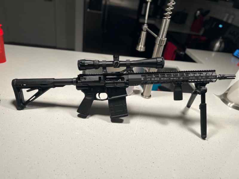 Aero precision M5 AR-10