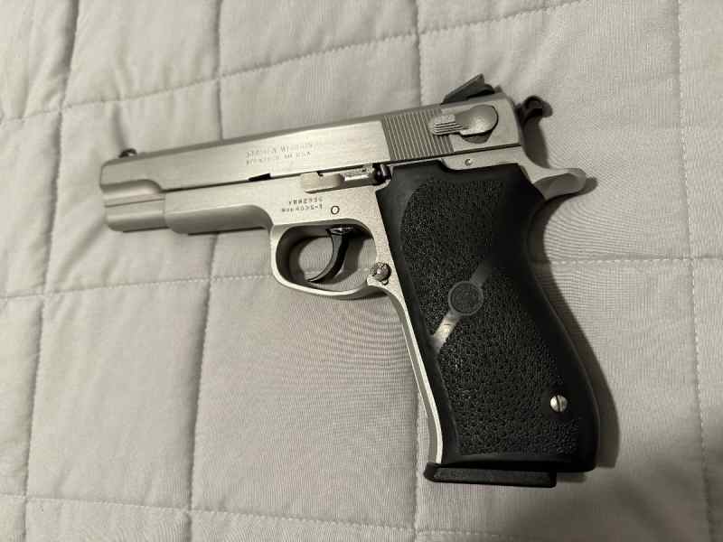 Smith &amp; Wesson 4506-1