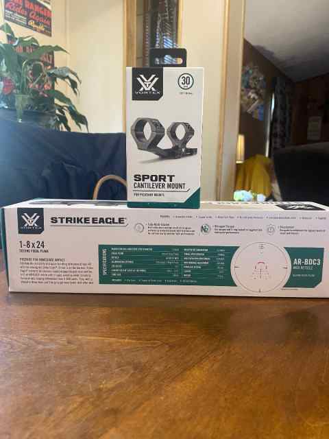 Vortex Strike Eagle 1-8x24 SFP