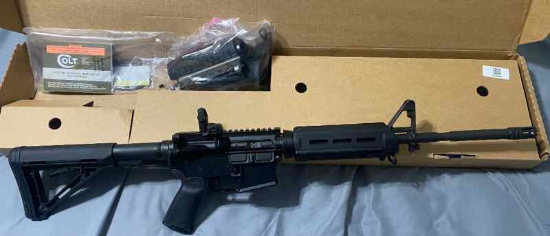 Colt M4 Carbine 5.56/.223 AR15 LIKE NEW CR6920