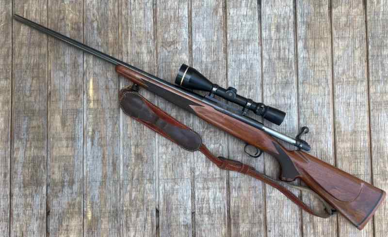 Winchester Model 70 Classic Sporter .25-.06 24&quot; 1¢