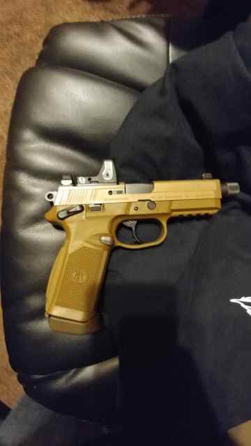 FN Herstal FNX 45 Tactical FDE