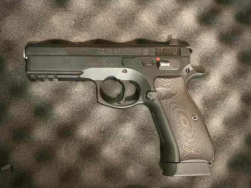 CZ 75 SP-01