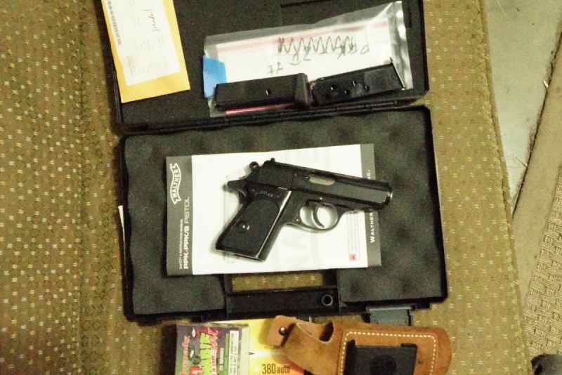 Walther PPK &amp; Glock 19 sell or trade