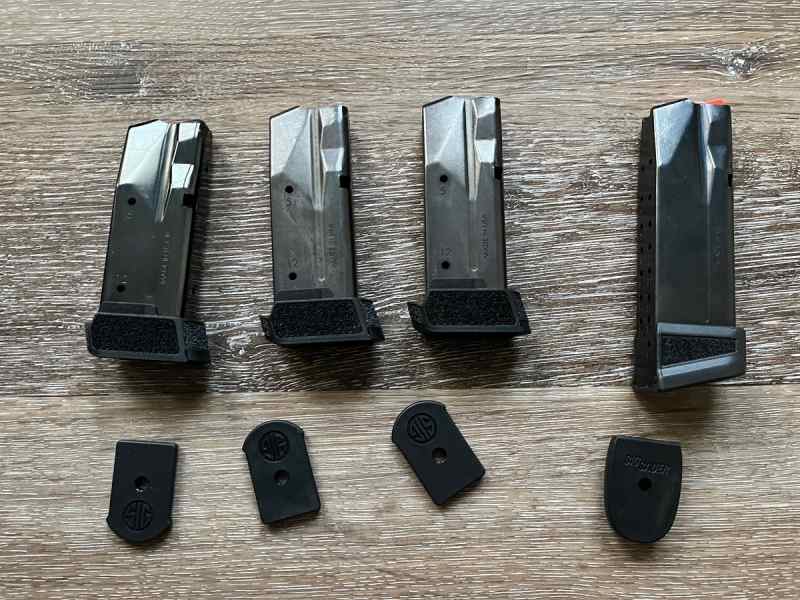 4x P365 mags