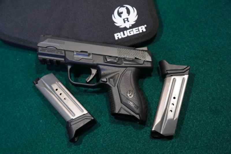 Ruger Light Compact 9_02.JPG