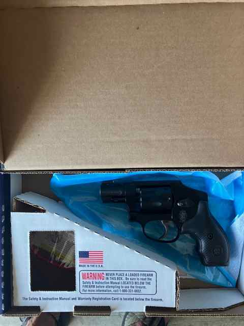 Smith and Wesson   SW 43c 