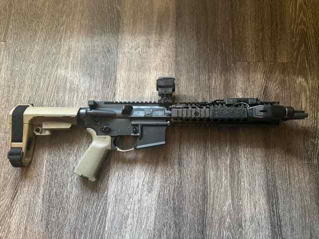 DD MK18 10.3&quot; FDE Pistol Build