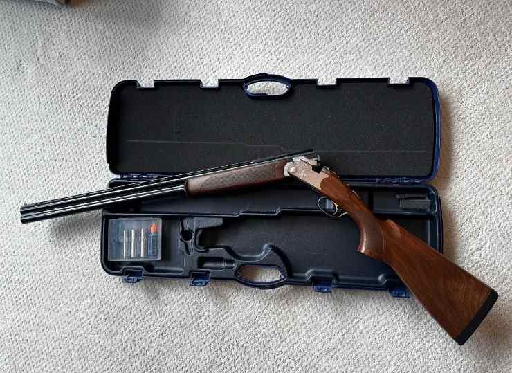 Beretta 686 Sporting 12 GA 30” W/ box and chokes