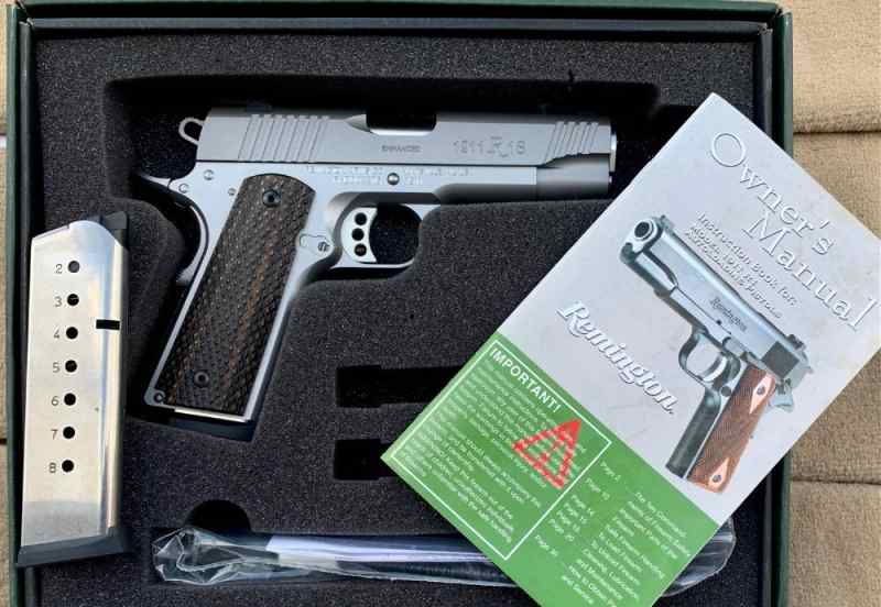 Remington 1911 R1S Enhanced Commander