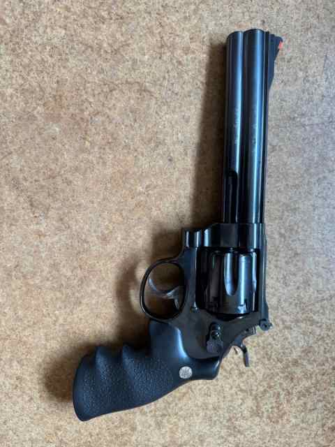 S&amp;W model 29-5 44 mag