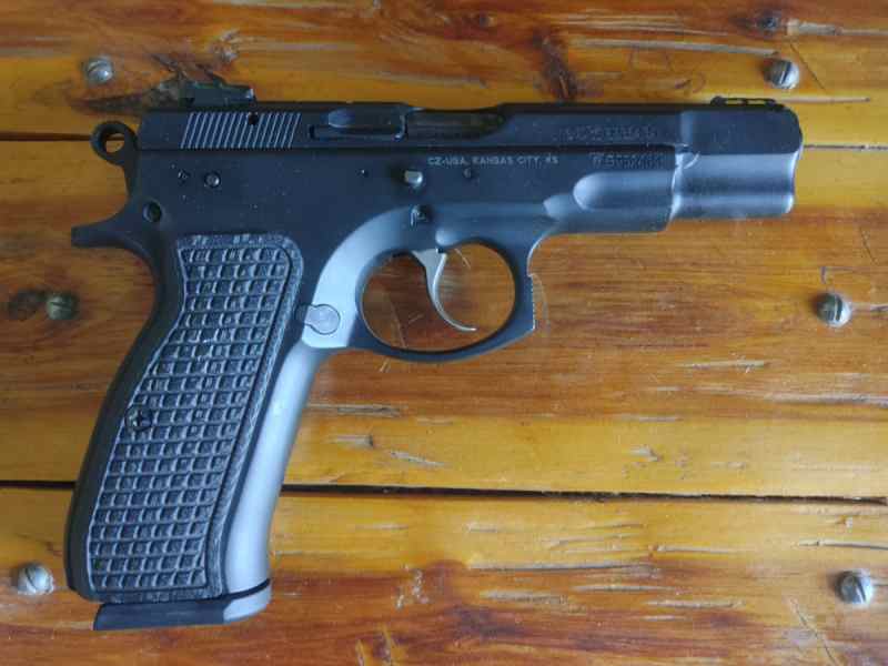 CZ 75 9MM