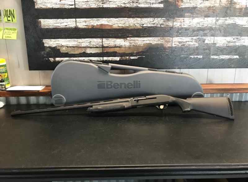 Benelli M1 Super 90 Left Hand 12 GA 28 bbl w Case 