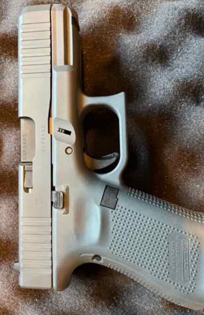 LGB Glock 19