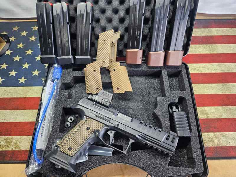 WALTHER Q5 Steel Frame Match with Tons Of Extras!