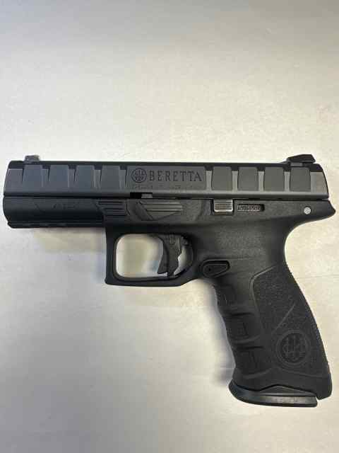 BERETTA APX 9MM FULL SIZE 