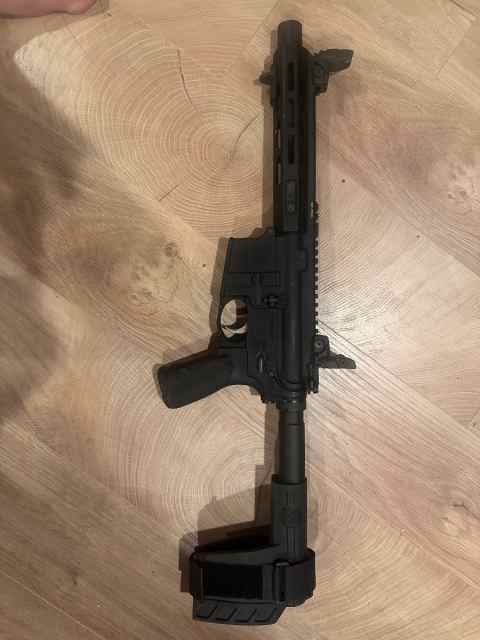 Springfield Saint Pistol Gray 5.56NATO 7.5" Barrel