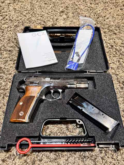 CZ 75B High Polished Steel. Never Fired! New