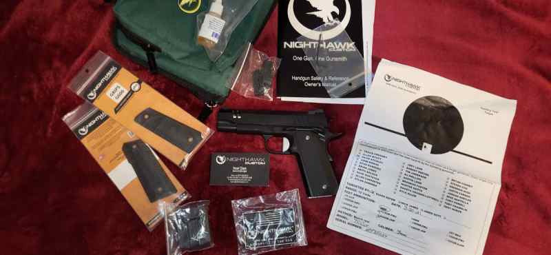 Nighthawk tri cut car 9mm like new 1911 commander 