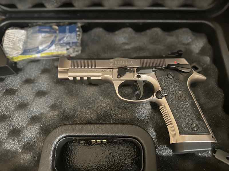 Beretta 92X Performance 9mm Immaculate