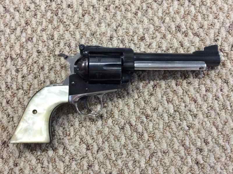 CUSTOM RUGER SUPER BLACKHAWK 44 MAGNUM