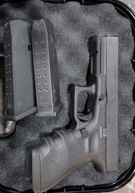 GLOCK G17 Gen 4 9mm Full Size 